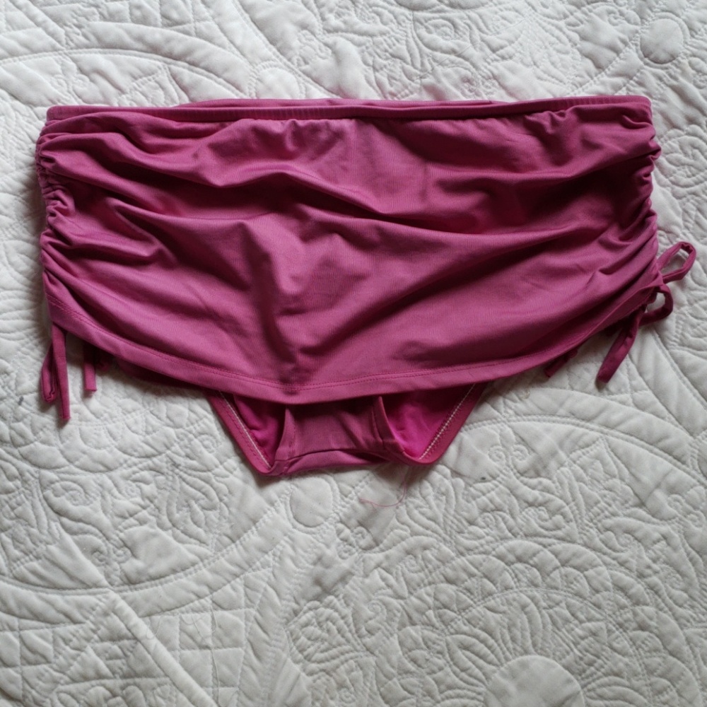Pink bikini bottom/skirt
